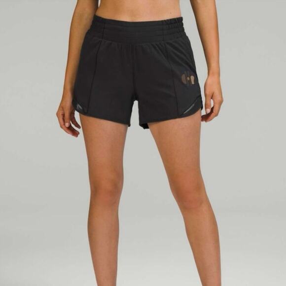 Lululemon Hotty Hot High-Rise 4” Lined Running Shorts Black Chicago Size 4 - Picture 2 of 6